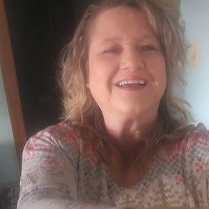 Meet your Posher, Annette